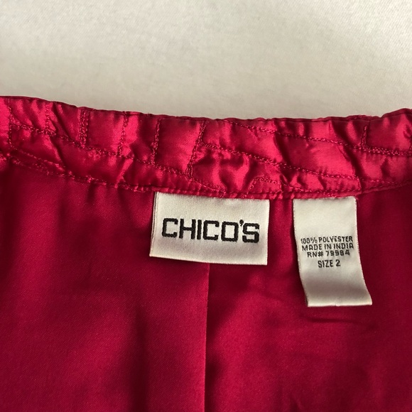 Chico’s Raspberry Light Vest - Picture 2 of 5